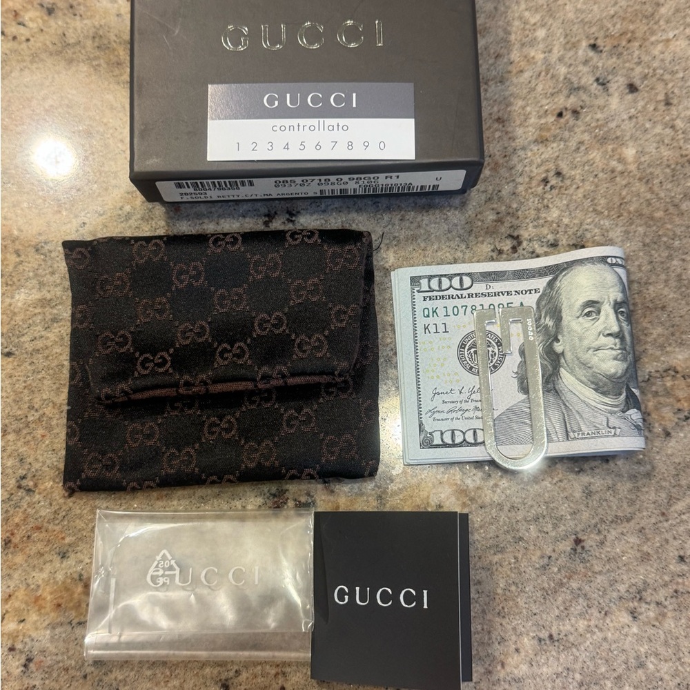 Authentic Engraved Gucci Money Clip in Silver